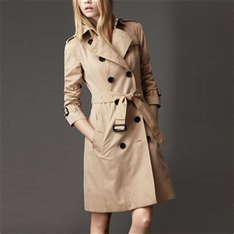 плащ burberry коллекция 2012 года|Модный осенний плащ 2012 от Burberry .